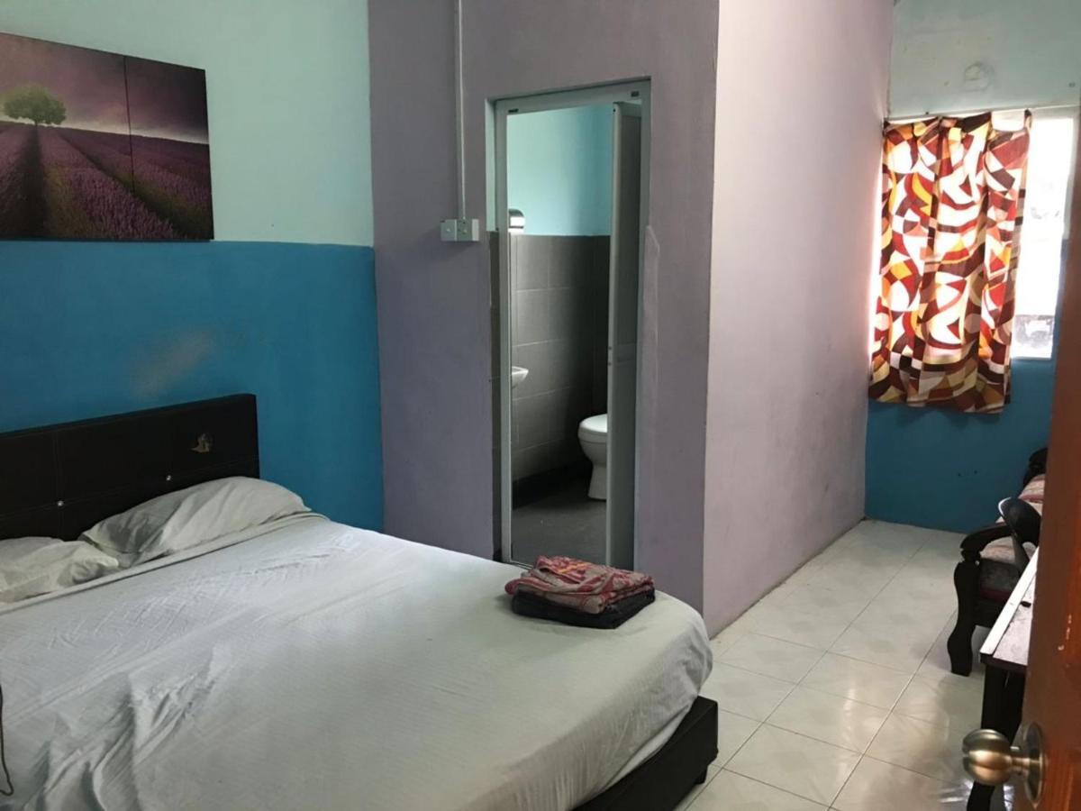 Yb House Hotell Kuantan Eksteriør bilde